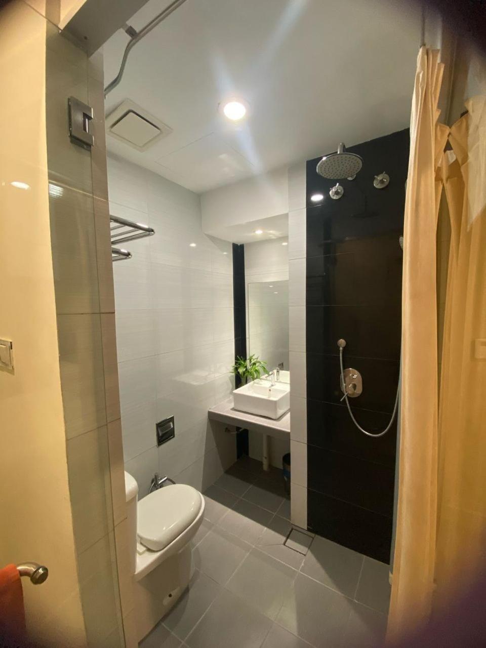 Hotel Vevo Puchong Malaysia Luaran gambar