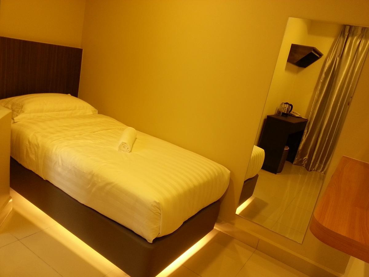 Hotel Vevo Puchong Malaysia Luaran gambar